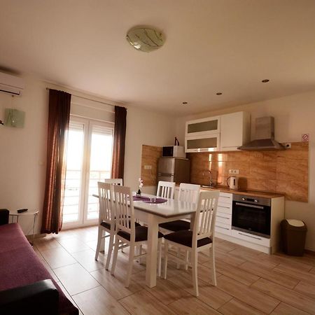 Kala And Tina Apartments Ποντστράνα Εξωτερικό φωτογραφία