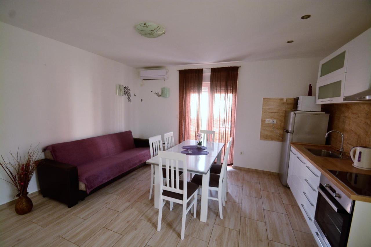 Kala And Tina Apartments Ποντστράνα Εξωτερικό φωτογραφία