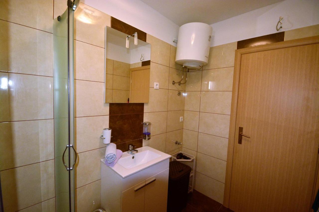 Kala And Tina Apartments Ποντστράνα Εξωτερικό φωτογραφία