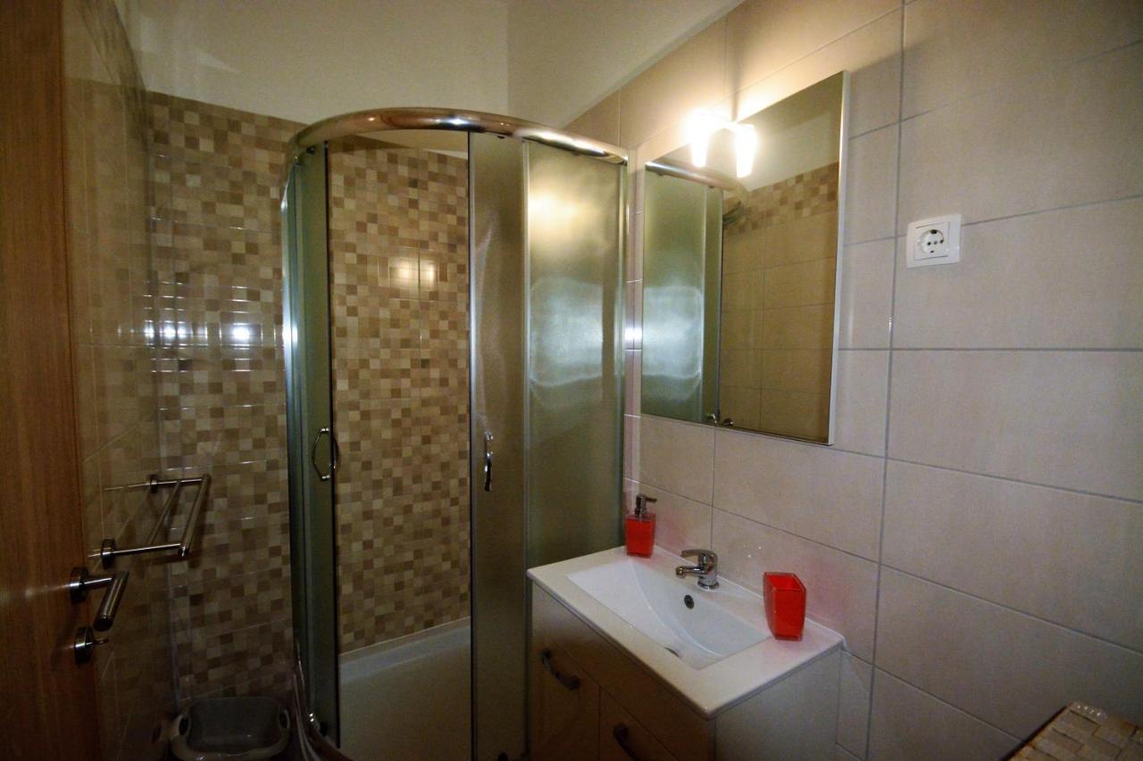 Kala And Tina Apartments Ποντστράνα Εξωτερικό φωτογραφία